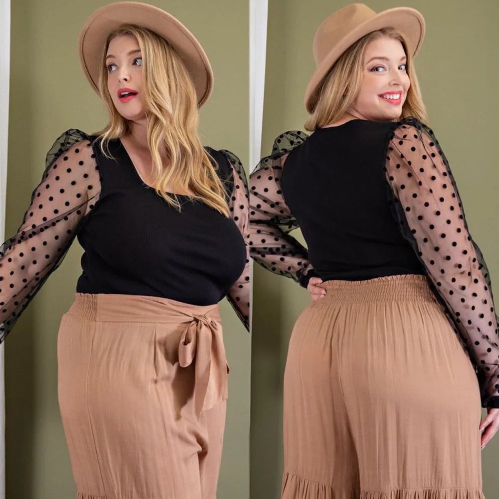 *PREORDER* Bonjour Polka Dot Square Neck Plus Size Top - Picture 2 of 4